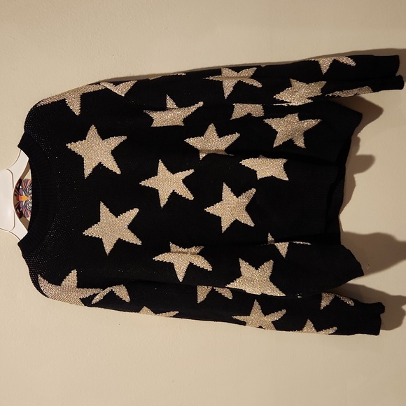 superdown Black and Cream Star Sweater - Picture 4 of 8